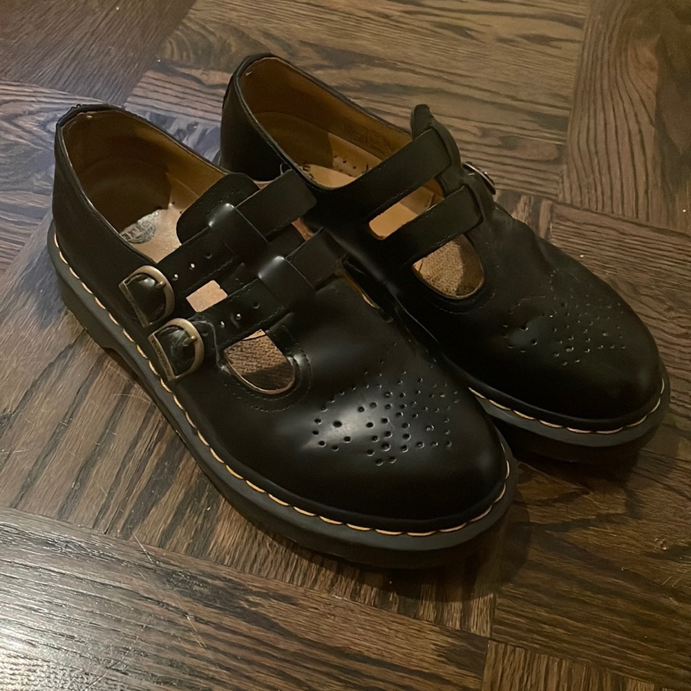 Dr Martens Mary Janes Size 8